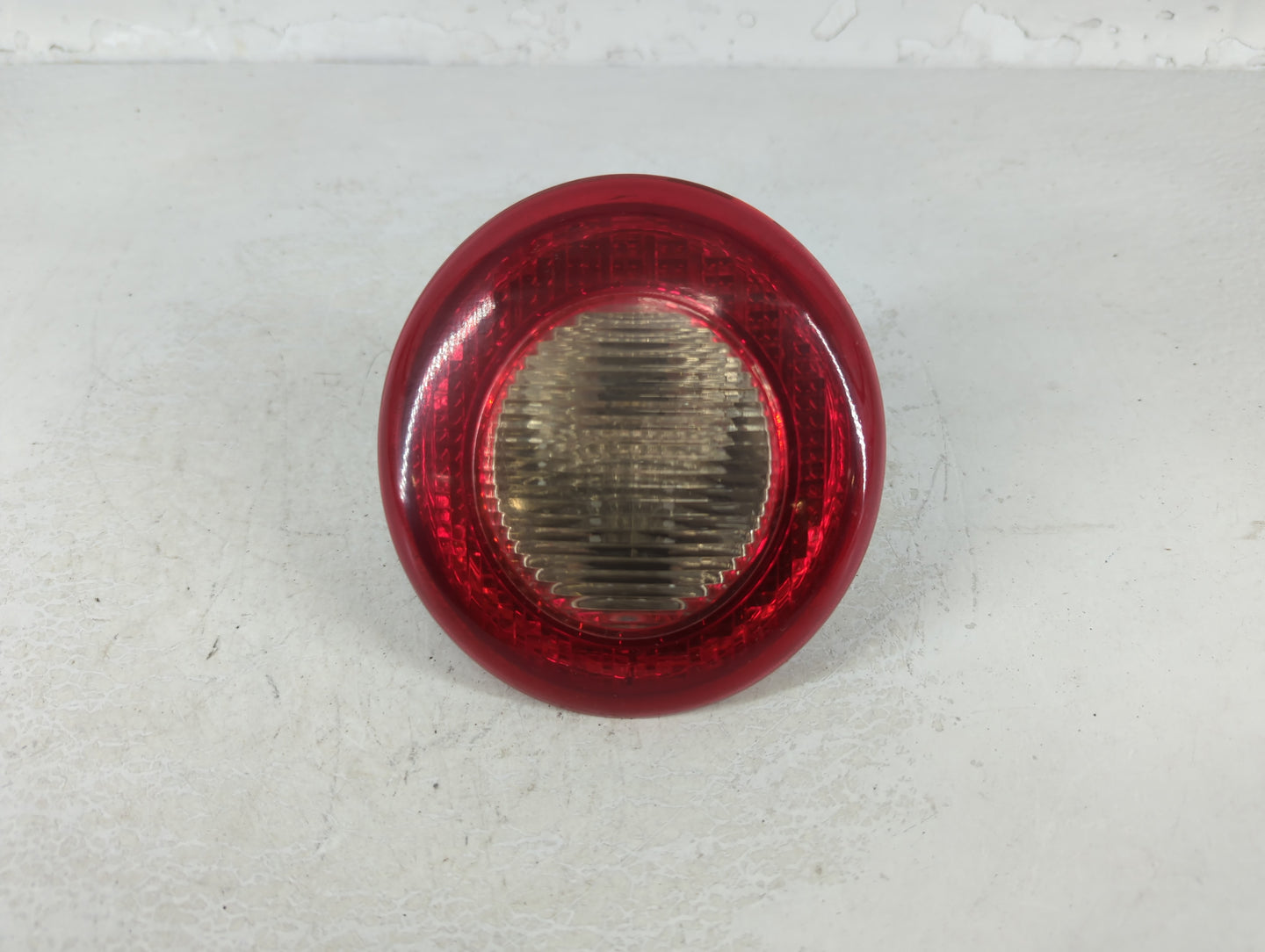 2006-2011 Chevrolet Hhr Tail Light Assembly Passenger Right OEM P/N:15821822 Fits Fits 2006 2007 2008 2009 2010 2011 OEM Use