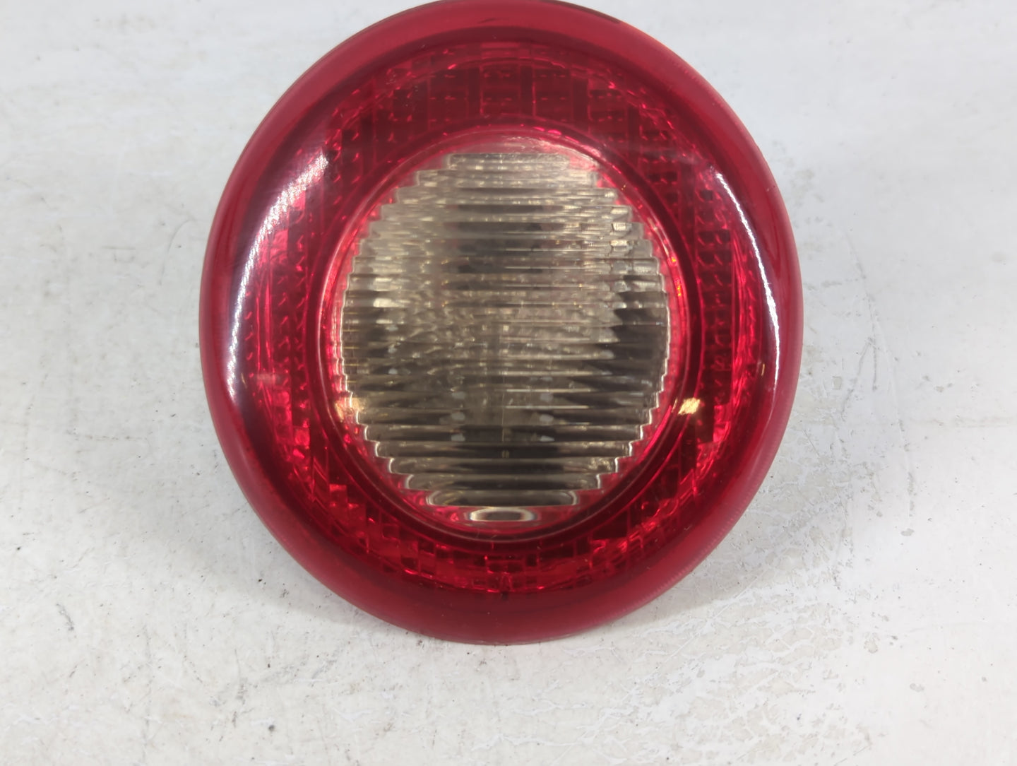 2006-2011 Chevrolet Hhr Tail Light Assembly Passenger Right OEM P/N:15821822 Fits Fits 2006 2007 2008 2009 2010 2011 OEM Use