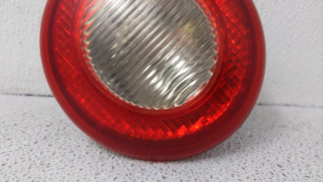 2006-2011 Chevrolet Hhr Tail Light Assembly Driver Left OEM P/N:15875485 Fits Fits 2006 2007 2008 2009 2010 2011 OEM Used Au