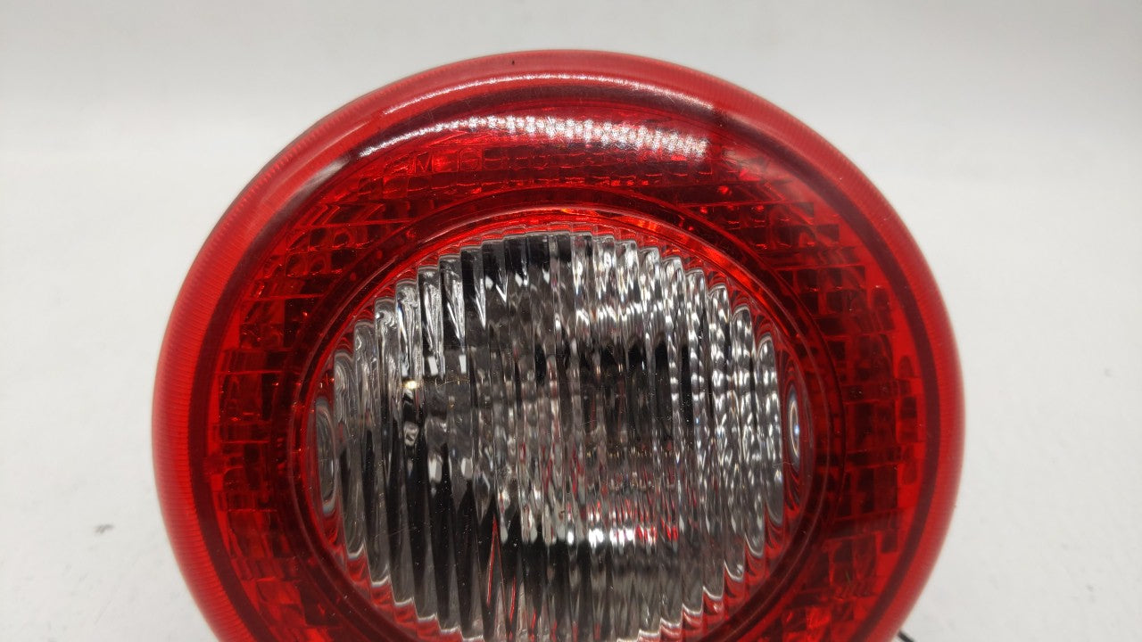 2006 Chevrolet Hhr Tail Light Assembly Passenger Right OEM P/N:15875484 Fits Fits 2007 2008 2009 2010 2011 OEM Used Auto Par