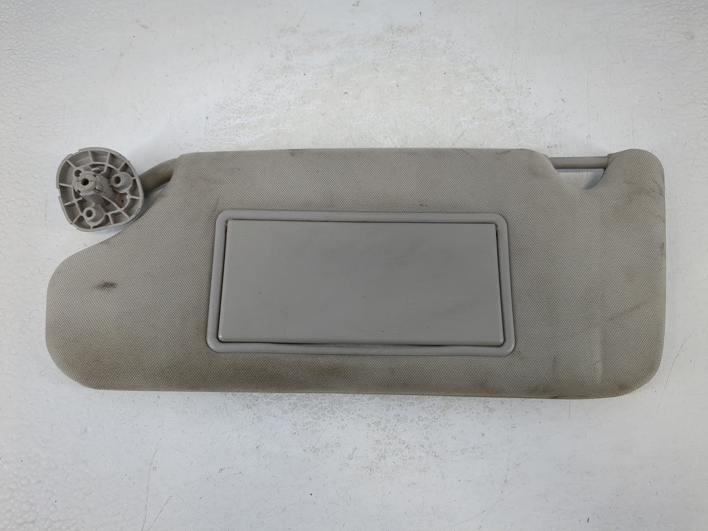 2006-2016 Chevrolet Impala Sun Visor Shade Replacement Driver Left Mirror Fits OEM Used Auto Parts - Oemusedautoparts1.com