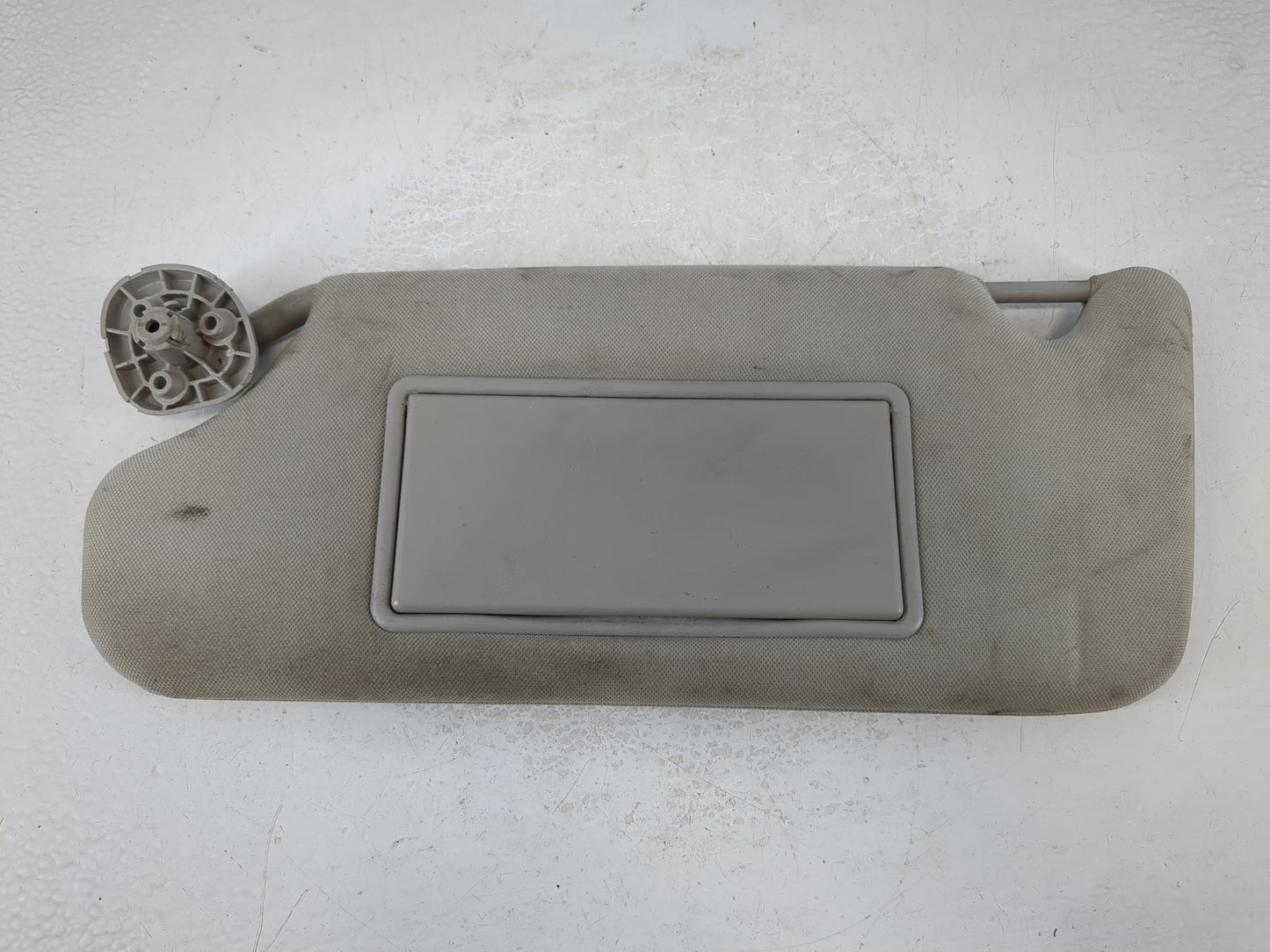 2006-2016 Chevrolet Impala Sun Visor Shade Replacement Driver Left Mirror Fits OEM Used Auto Parts - Oemusedautoparts1.com