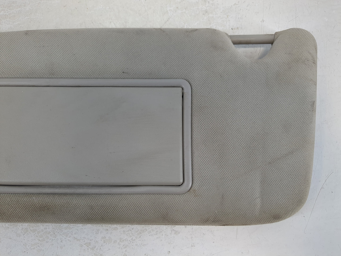 2006-2016 Chevrolet Impala Sun Visor Shade Replacement Driver Left Mirror Fits OEM Used Auto Parts - Oemusedautoparts1.com