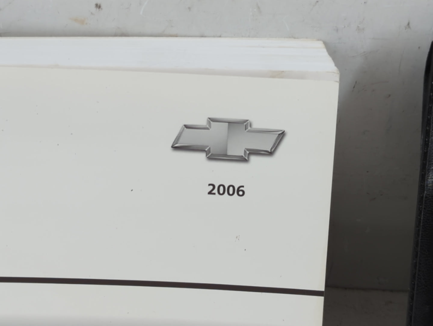 2006 Chevrolet Impala Owners Manual Book Guide OEM Used Auto Parts - Oemusedautoparts1.com