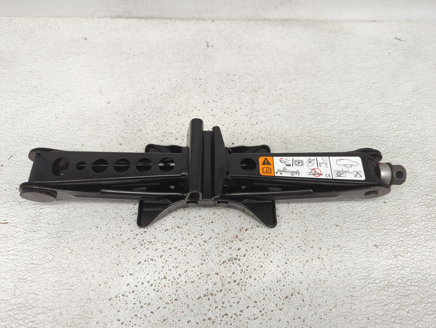 2006 Chevrolet Impala Spare Scissor Car Jack 1079443 - Oemusedautoparts1.com
