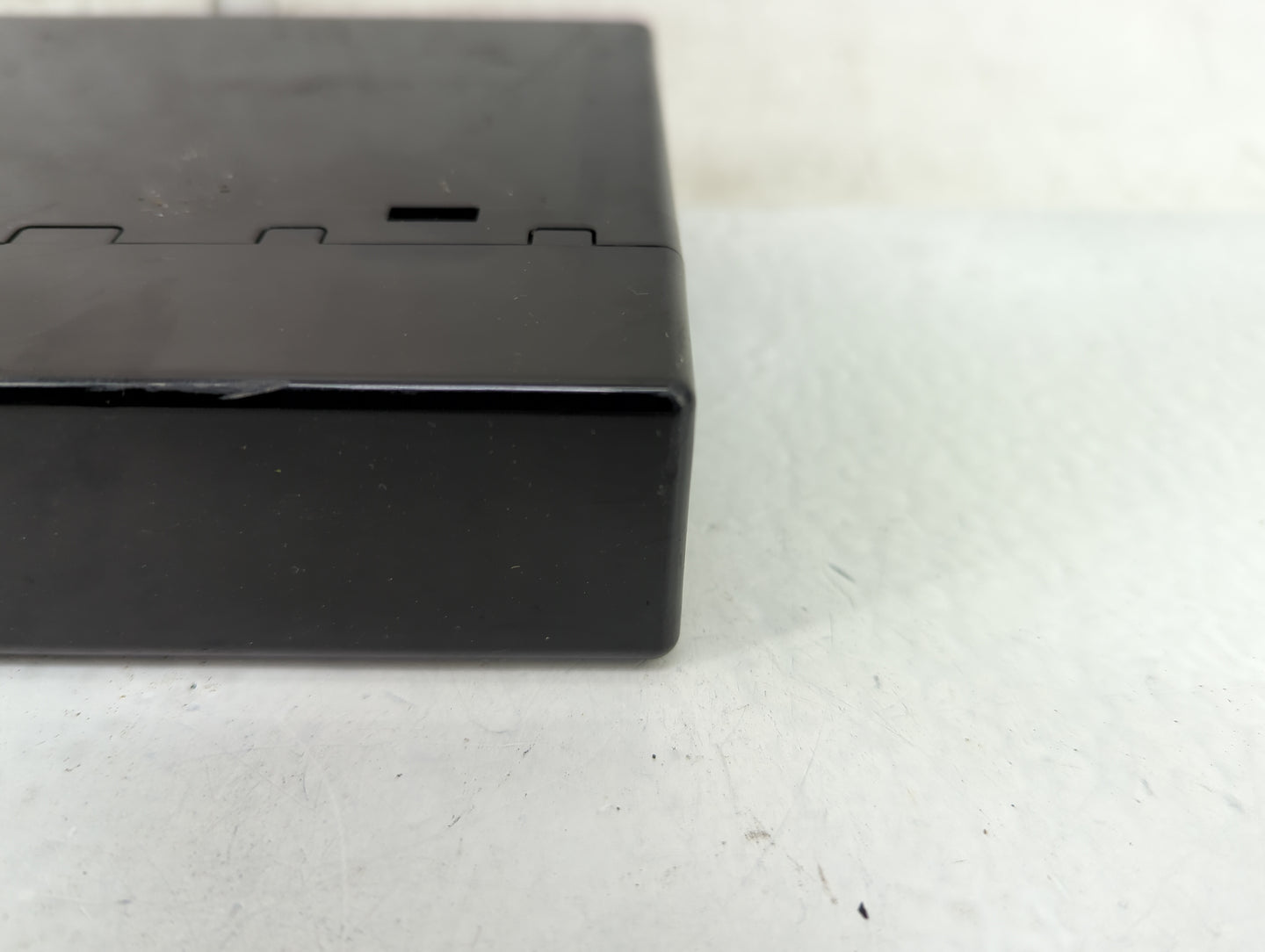 2006-2013 Chevrolet Impala Body Control Module Bcm Inner Cabin Fuse Box - Oemusedautoparts1.com