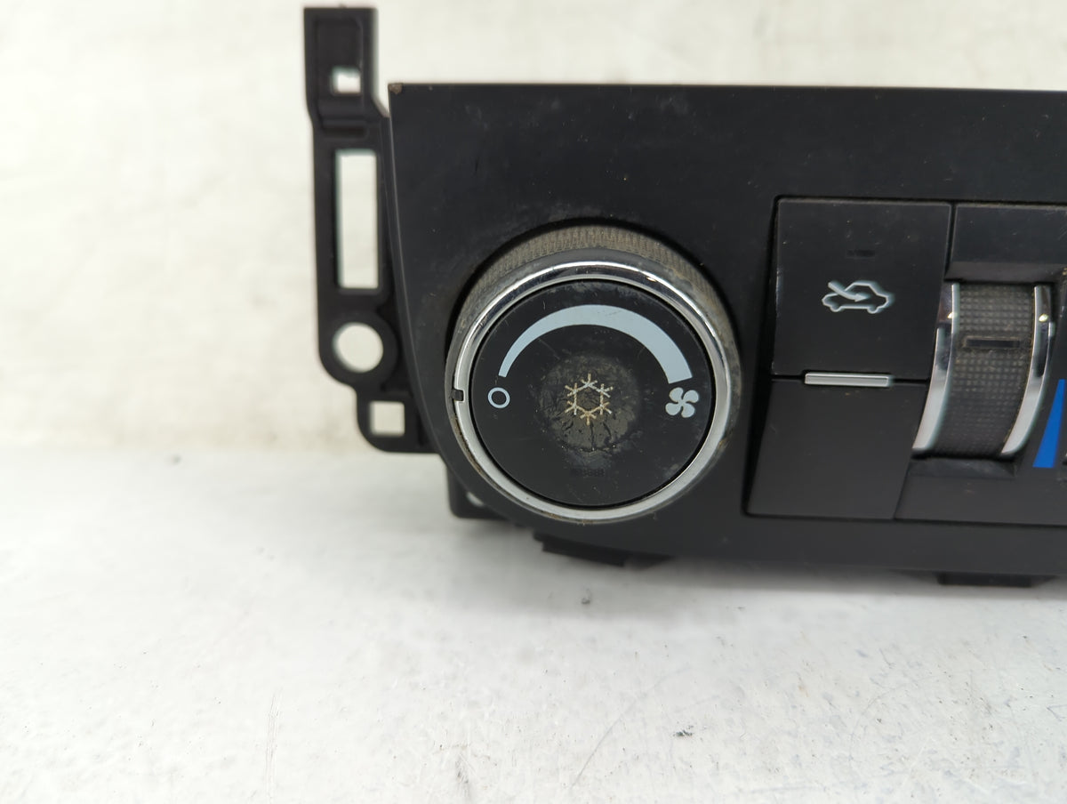 2006-2011 Chevrolet Impala Climate Control Module Temperature AC/Heater Replacement P/N:15879272 Fits OEM Used Auto Parts - 
