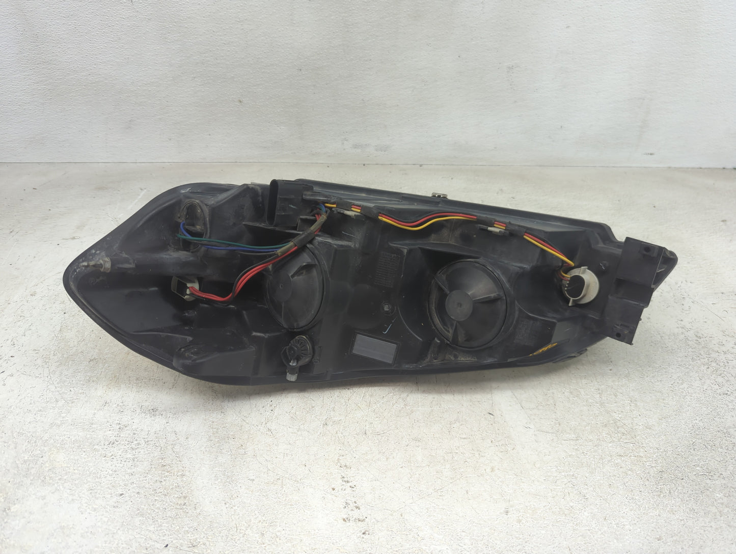 2006-2016 Chevrolet Impala Passenger Right Oem Head Light Headlight Lamp - Oemusedautoparts1.com