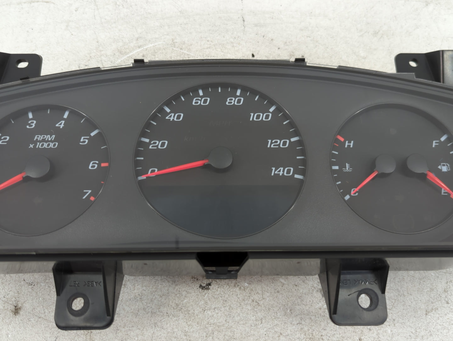 2006 Chevrolet Impala Instrument Cluster Speedometer Gauges P/N:28044789 15867383 Fits OEM Used Auto Parts - Oemusedautopart