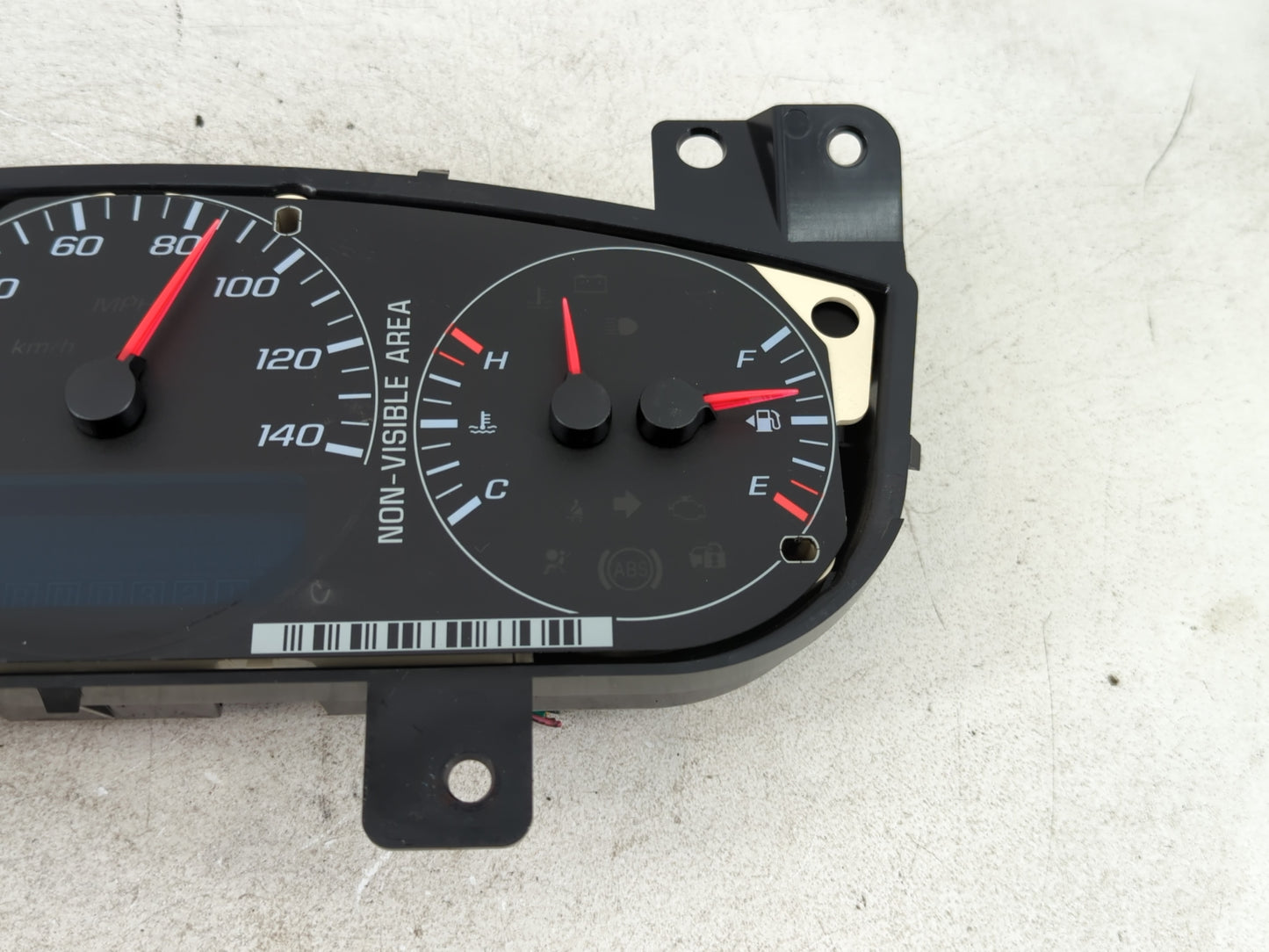 2006 Chevrolet Impala Instrument Cluster Speedometer Gauges P/N:15806462 Fits OEM Used Auto Parts - Oemusedautoparts1.com
