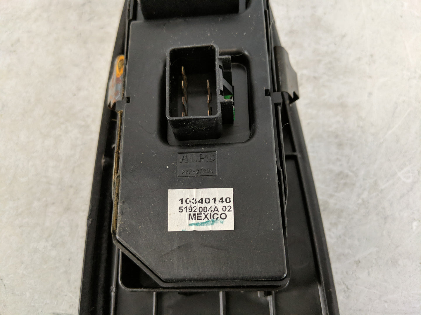 2006-2008 Chevrolet Impala Master Power Window Switch Replacement Driver Side Left P/N:10340140 7283004A04 Fits OEM Used Aut