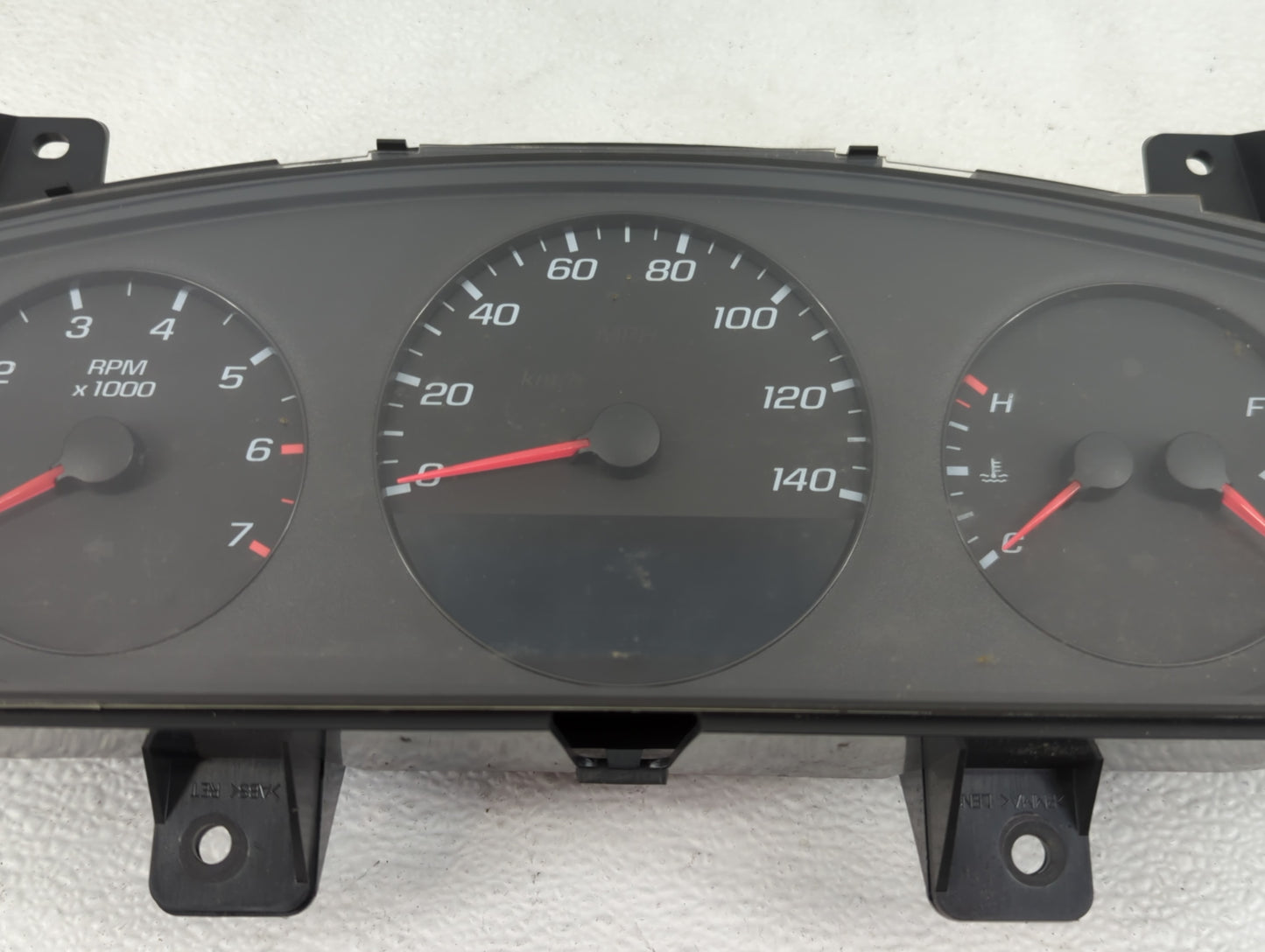 2006 Chevrolet Impala Instrument Cluster Speedometer Gauges P/N:15867383 Fits OEM Used Auto Parts - Oemusedautoparts1.com