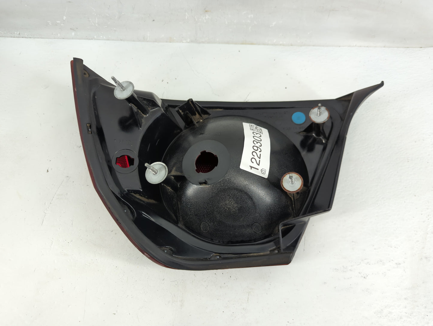 2006-2016 Chevrolet Impala Tail Light Assembly Driver Left OEM P/N:16525261 Fits OEM Used Auto Parts - Oemusedautoparts1.com