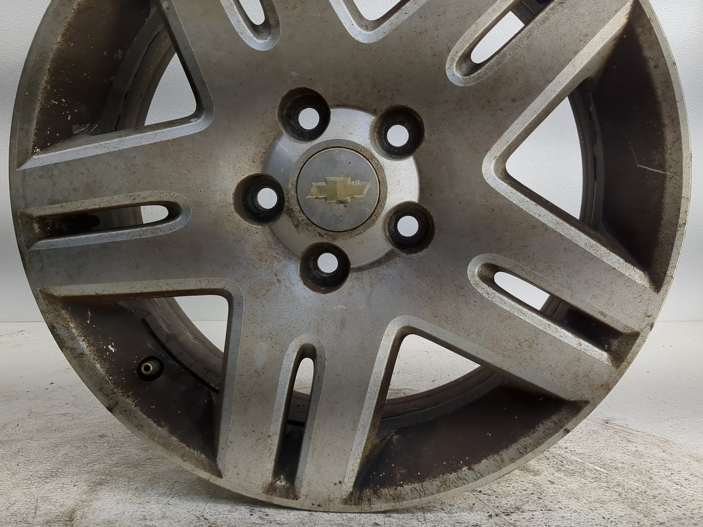 2006-2016 Chevrolet Impala Oem Wheel Rim - Oemusedautoparts1.com