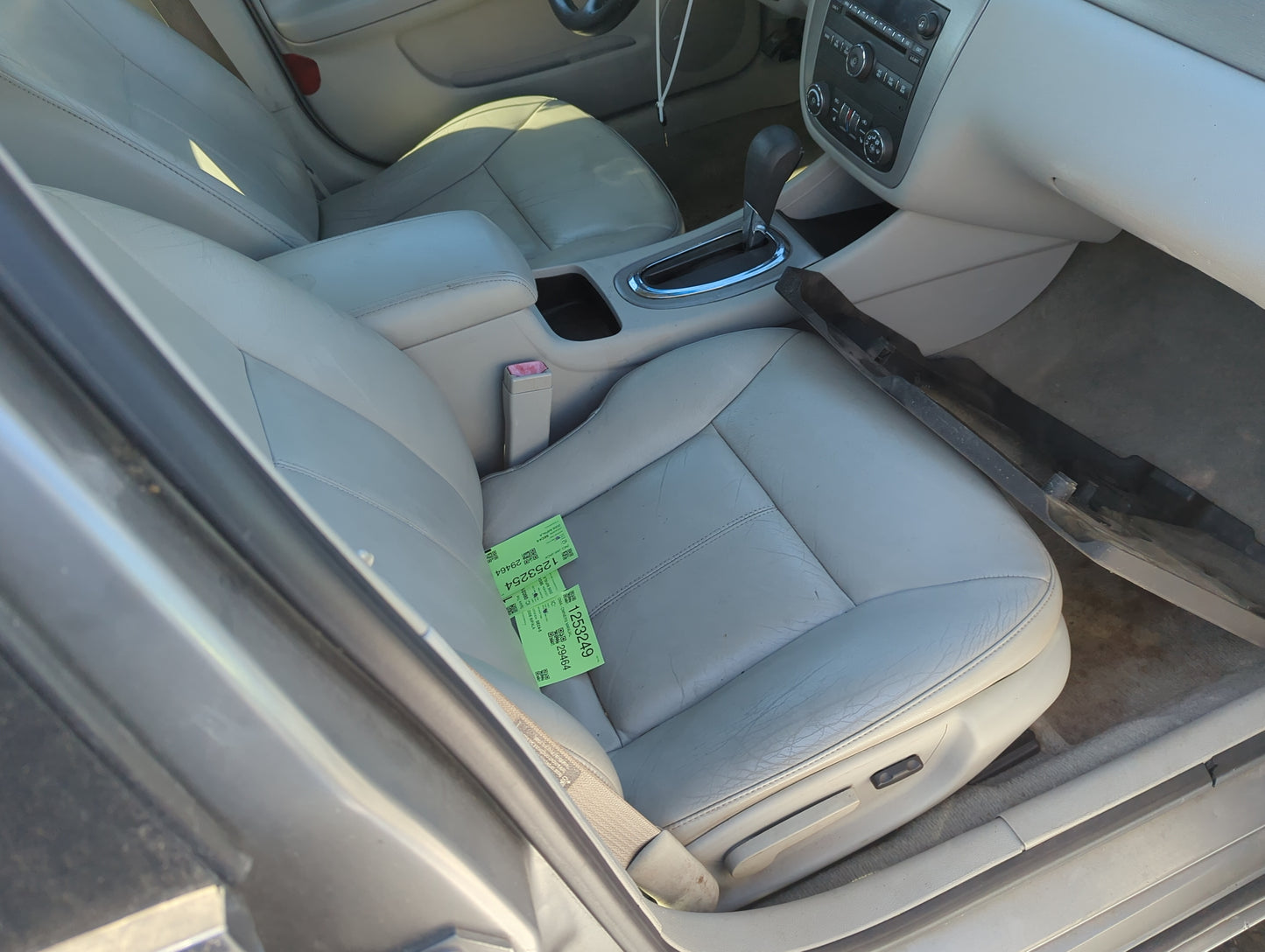 2006-2008 Chevrolet Impala Passenger Front Seat Oem 1256502 - Oemusedautoparts1.com