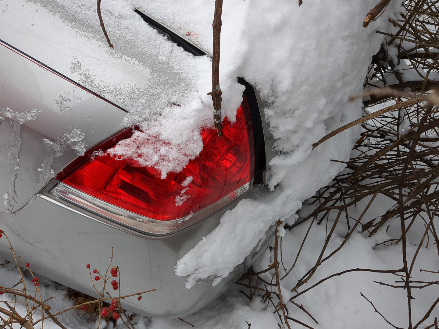 2006-2016 Chevrolet Impala Tail Light Assembly Driver Left OEM Fits Fits 2006 2007 2008 2009 2010 2011 2012 2013 2014 2015 2