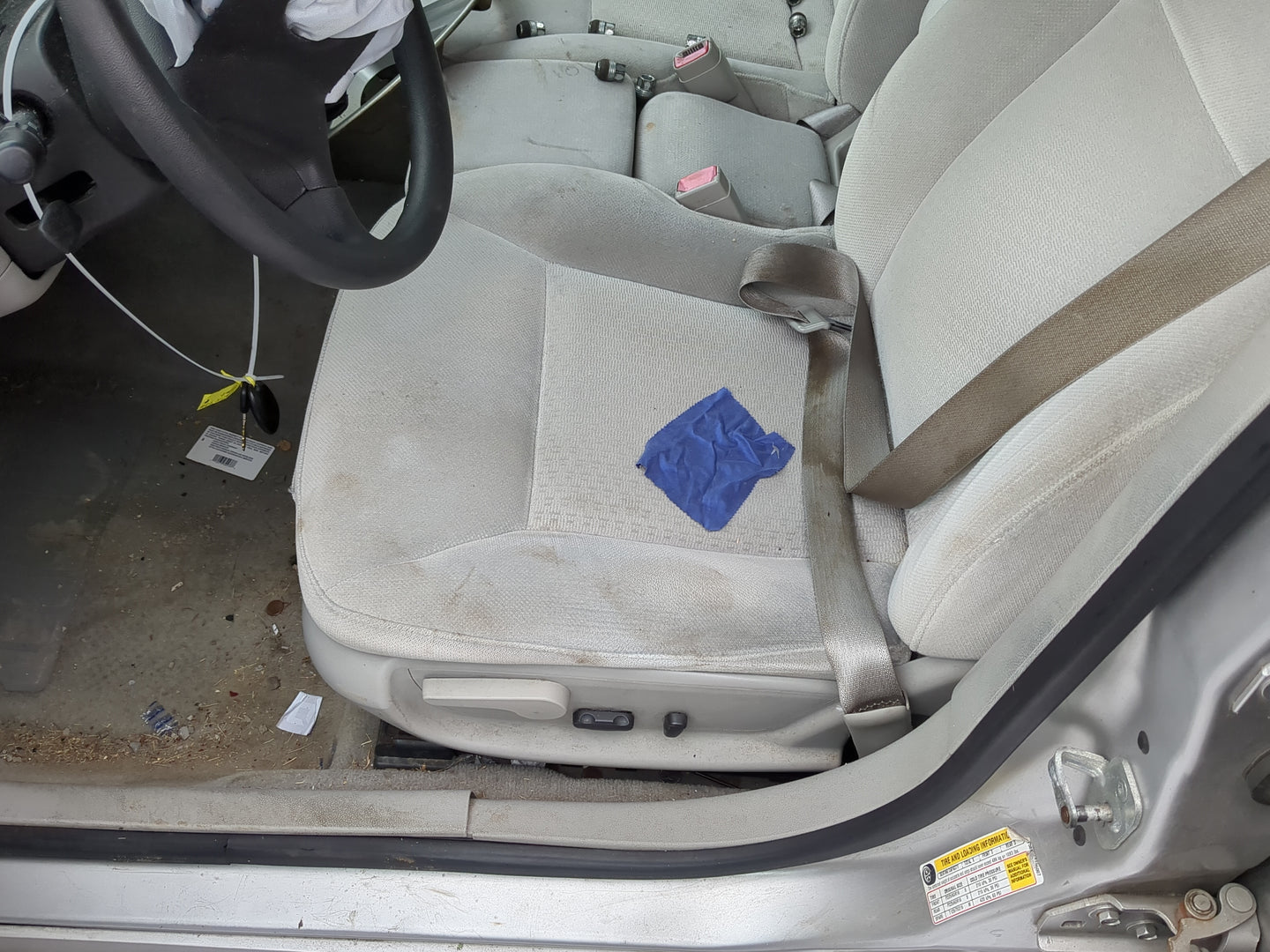 2006-2007 Chevrolet Impala Driver Front Seat Oem 1259616 - Oemusedautoparts1.com