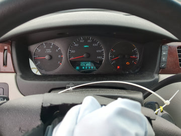 2006 Chevrolet Impala Instrument Cluster Speedometer Gauges Fits OEM Used Auto Parts