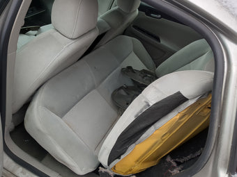 compare product 2006 Chevrolet Impala Rear Seat Oem 1259665