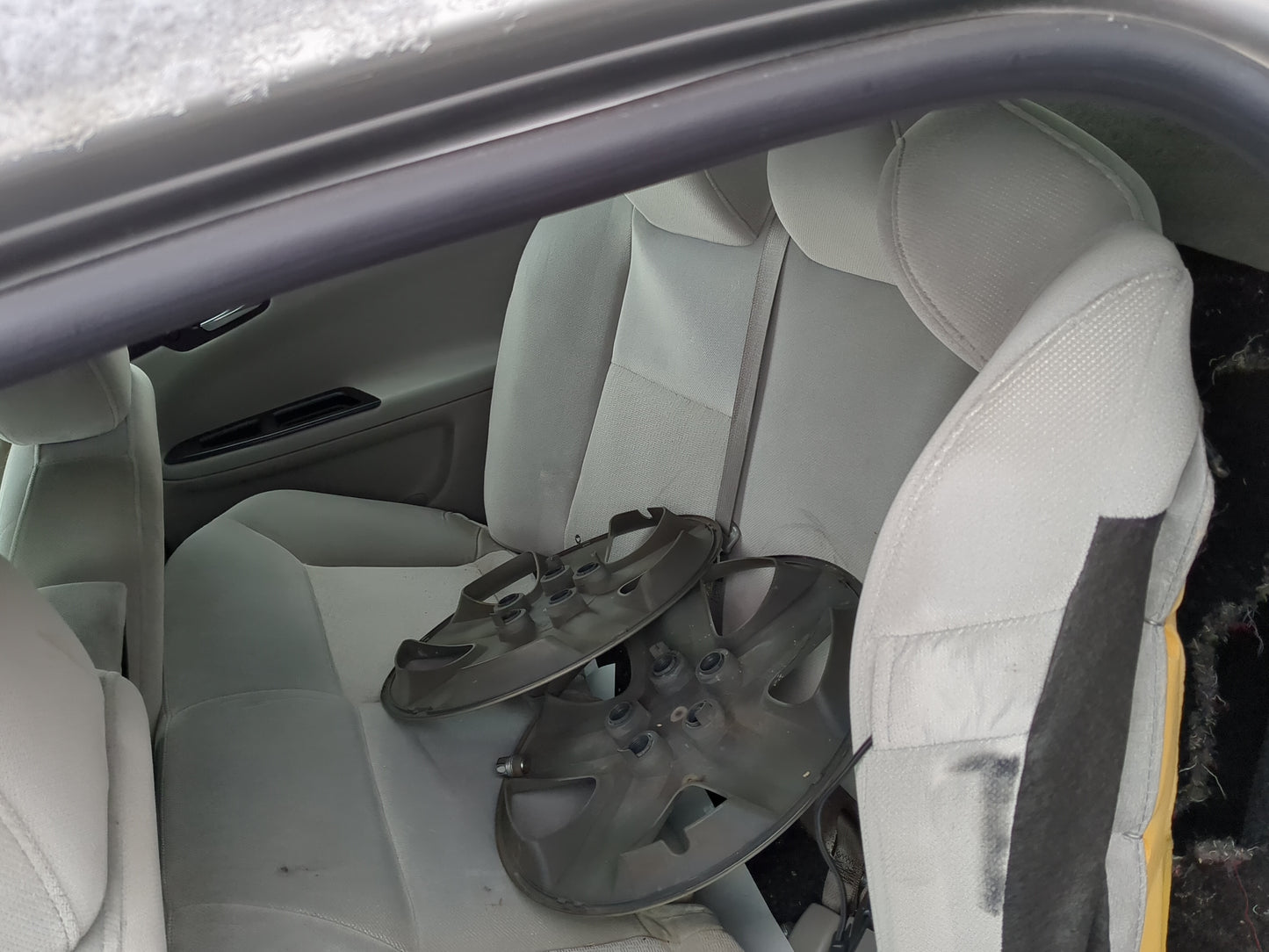 2006 Chevrolet Impala Rear Seat Oem 1259665 - Oemusedautoparts1.com