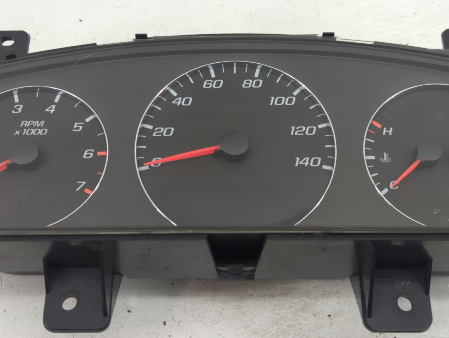 2006 Chevrolet Impala Instrument Cluster Speedometer Gauges P/N:15867384 Fits OEM Used Auto Parts - Oemusedautoparts1.com