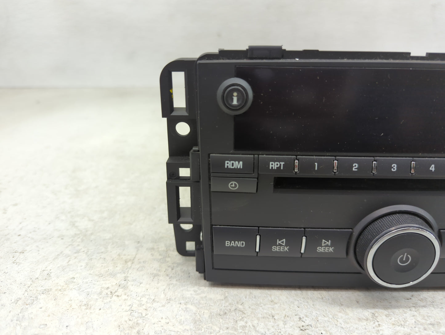 2006-2008 Chevrolet Impala Radio AM FM Cd Player Receiver Replacement P/N:15798973 Fits Fits 2006 2007 2008 OEM Used Auto Pa