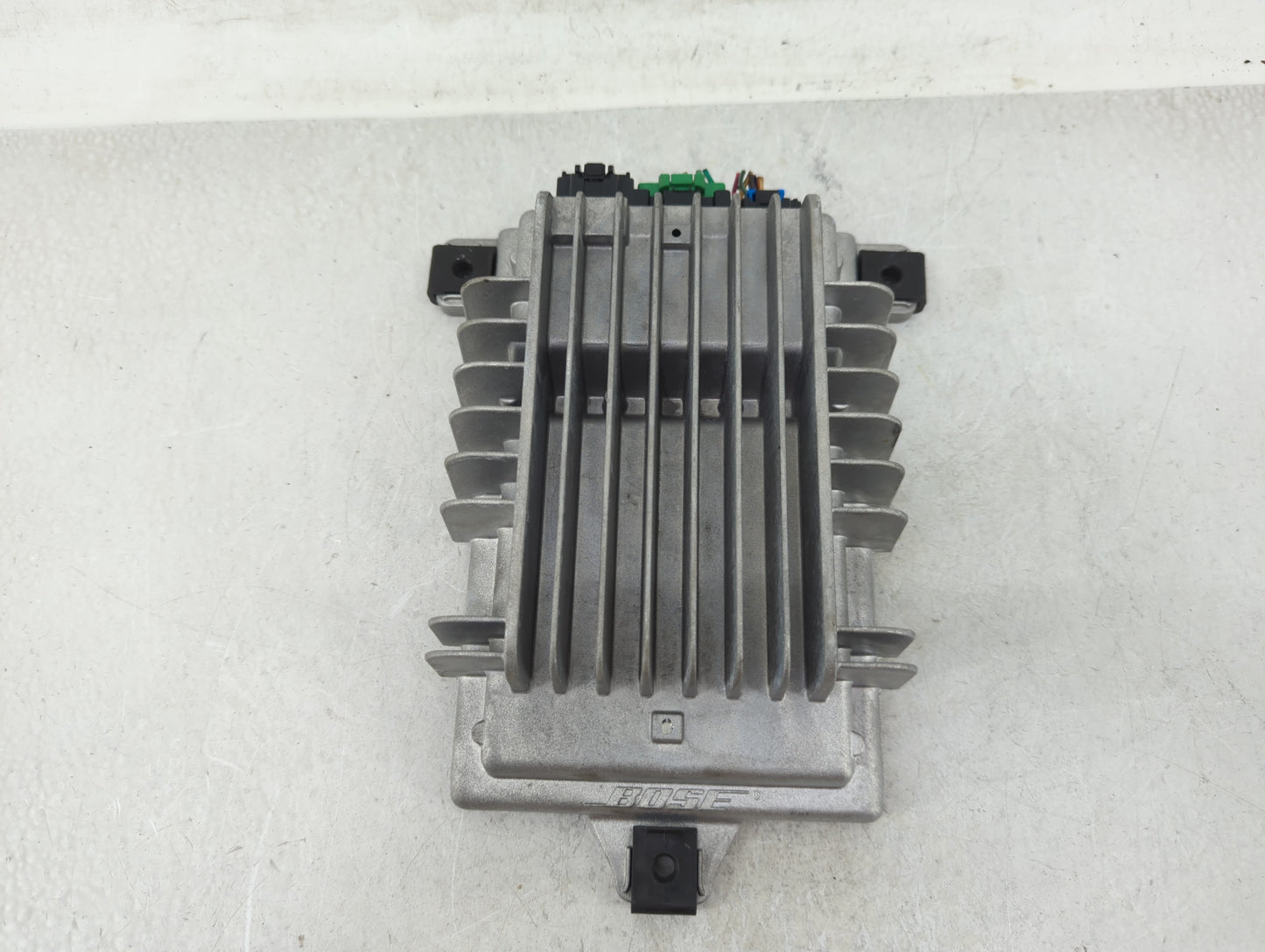 2006-2016 Chevrolet Impala Radio AM FM Cd Player Receiver Replacement P/N:15270514 Fits OEM Used Auto Parts - Oemusedautopar