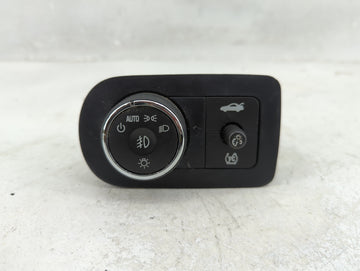 2006 Chevrolet Impala Headlight Head Light Switch Lamp Control 25821300 - Oemusedautoparts1.com