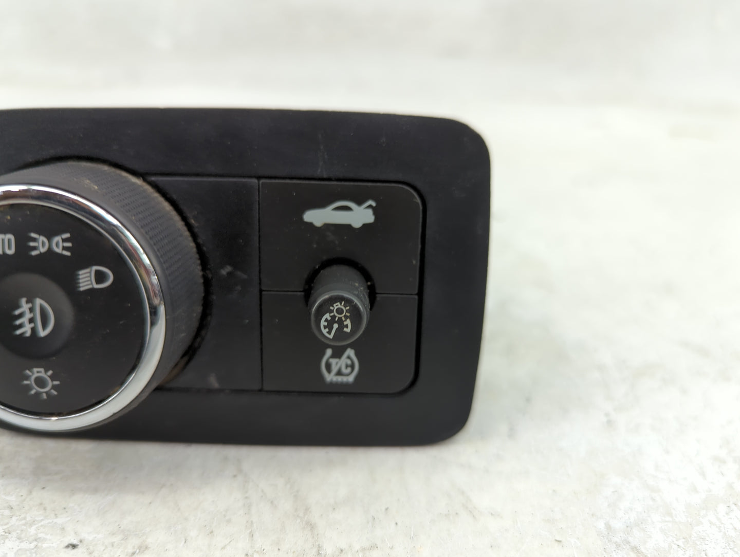 2006 Chevrolet Impala Headlight Head Light Switch Lamp Control 25821300 - Oemusedautoparts1.com