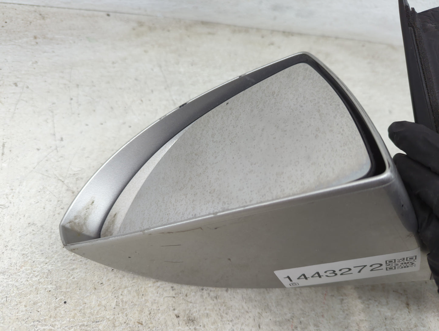 2006-2016 Chevrolet Impala Driver Side View Mirror - Left Door Mirror OEM Used - Oemusedautoparts1.com