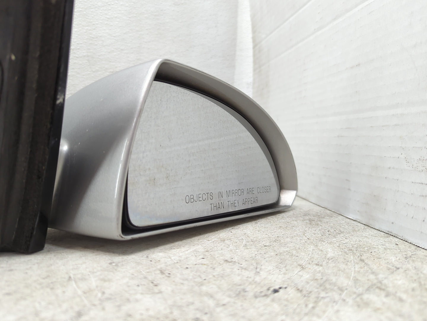 2006-2016 Chevrolet Impala Passenger Side View Mirror - Right Door Mirror OEM Used - Oemusedautoparts1.com