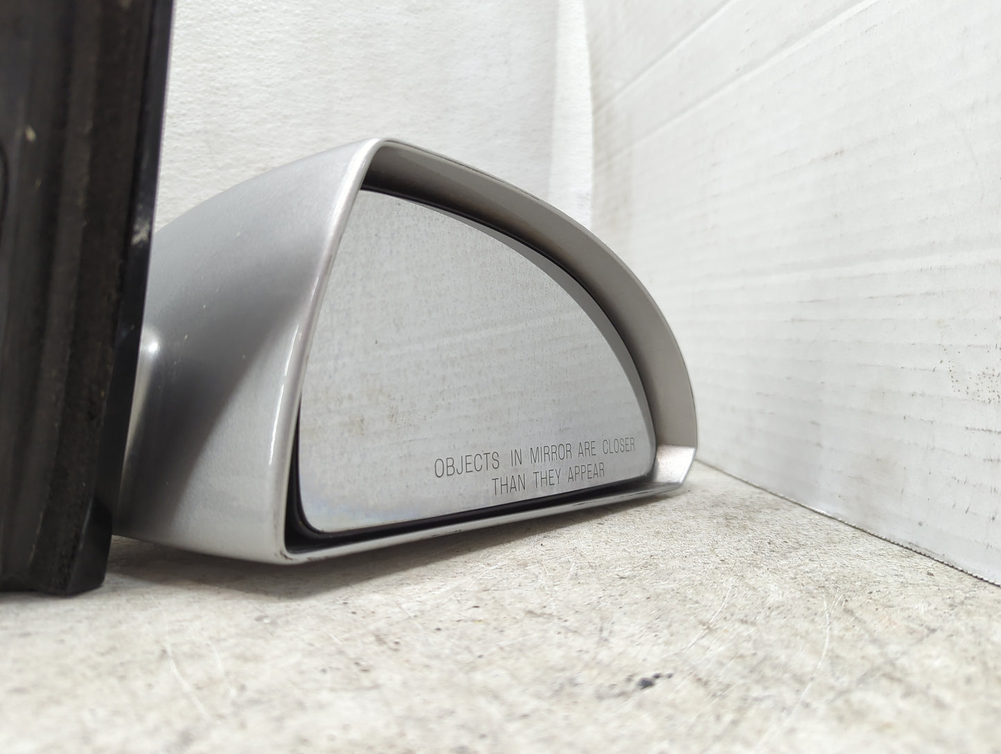 2006-2016 Chevrolet Impala Passenger Side View Mirror - Right Door Mirror OEM Used - Oemusedautoparts1.com