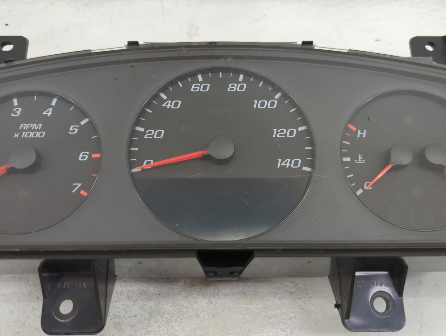 2006 Chevrolet Impala Instrument Cluster Speedometer Gauges P/N:28044789 15867383 Miles: Fits OEM Used Auto Parts - Oemuseda
