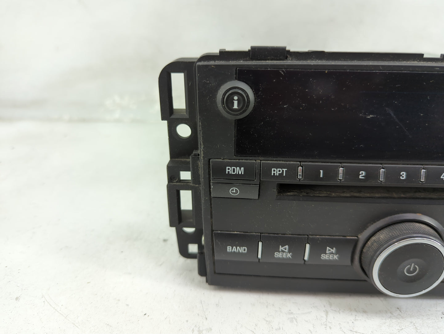 2006-2008 Chevrolet Impala Radio AM FM Cd Player Receiver Replacement P/N:15798973 Fits Fits 2006 2007 2008 OEM Used Auto Pa