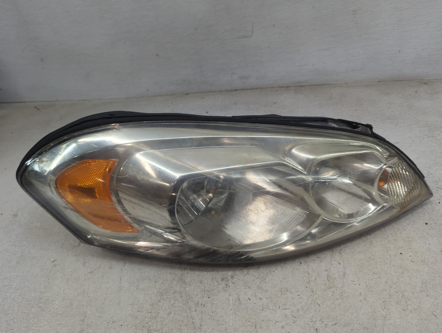 2006-2016 Chevrolet Impala Passenger Right Oem Head Light Headlight Lamp 1467132 - Oemusedautoparts1.com