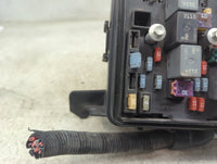 2006 Chevrolet Impala Fusebox Fuse Box Panel Relay Module P/N:15483115 15493472 Fits OEM Used Auto Parts - Oemusedautoparts1