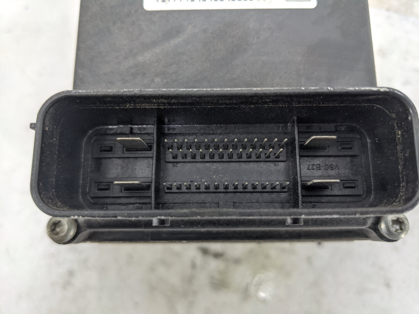2006-2007 Chevrolet Impala ABS Pump Control Module Replacement P/N:15841969 15055320-R Fits Fits 2006 2007 OEM Used Auto Par