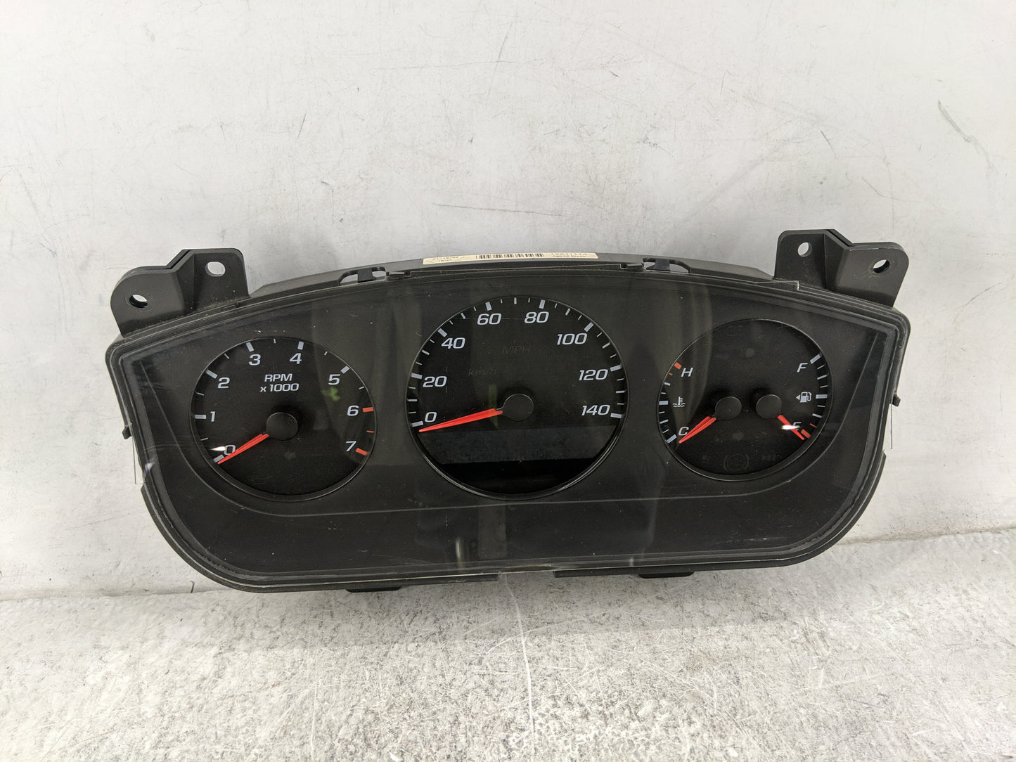 2006 Chevrolet Impala Instrument Cluster Speedometer Gauges P/N:28044789 15867383 Miles: Fits OEM Used Auto Parts - Oemuseda