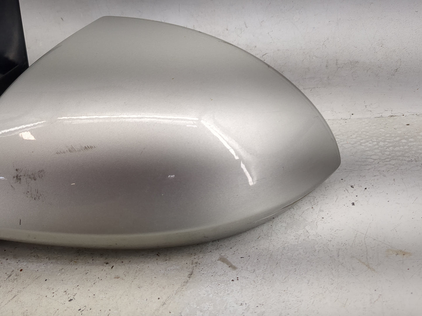 2006-2016 Chevrolet Impala Driver Side View Mirror - Left Door Mirror OEM Used - Oemusedautoparts1.com