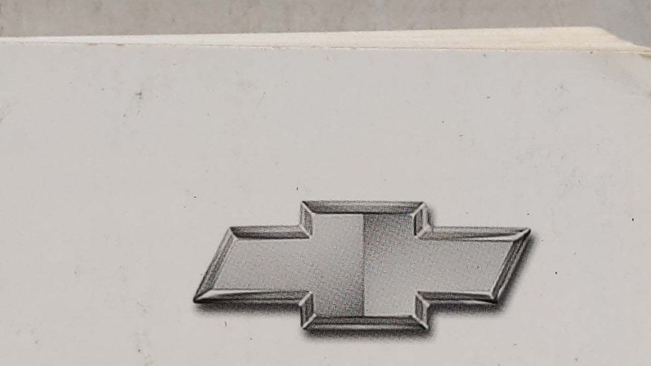 2006 Chevrolet Impala Owners Manual Book Guide OEM Used Auto Parts - Oemusedautoparts1.com