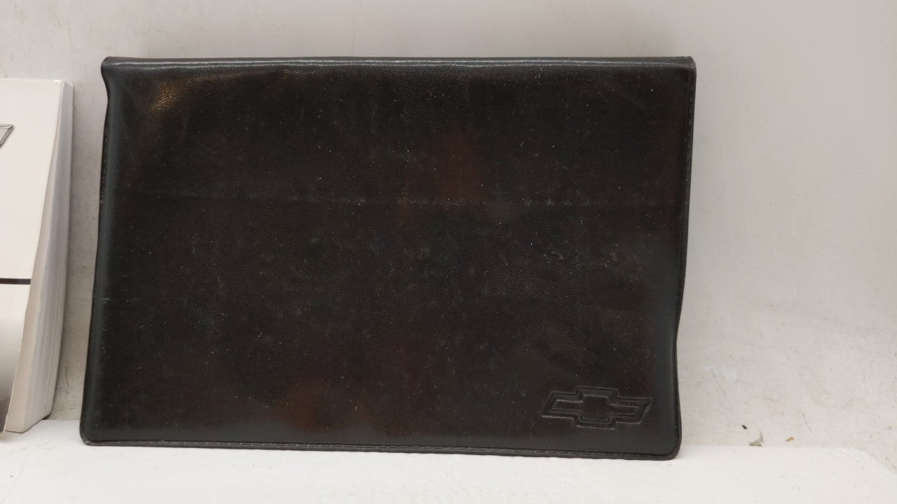 2006 Chevrolet Impala Owners Manual Book Guide OEM Used Auto Parts - Oemusedautoparts1.com