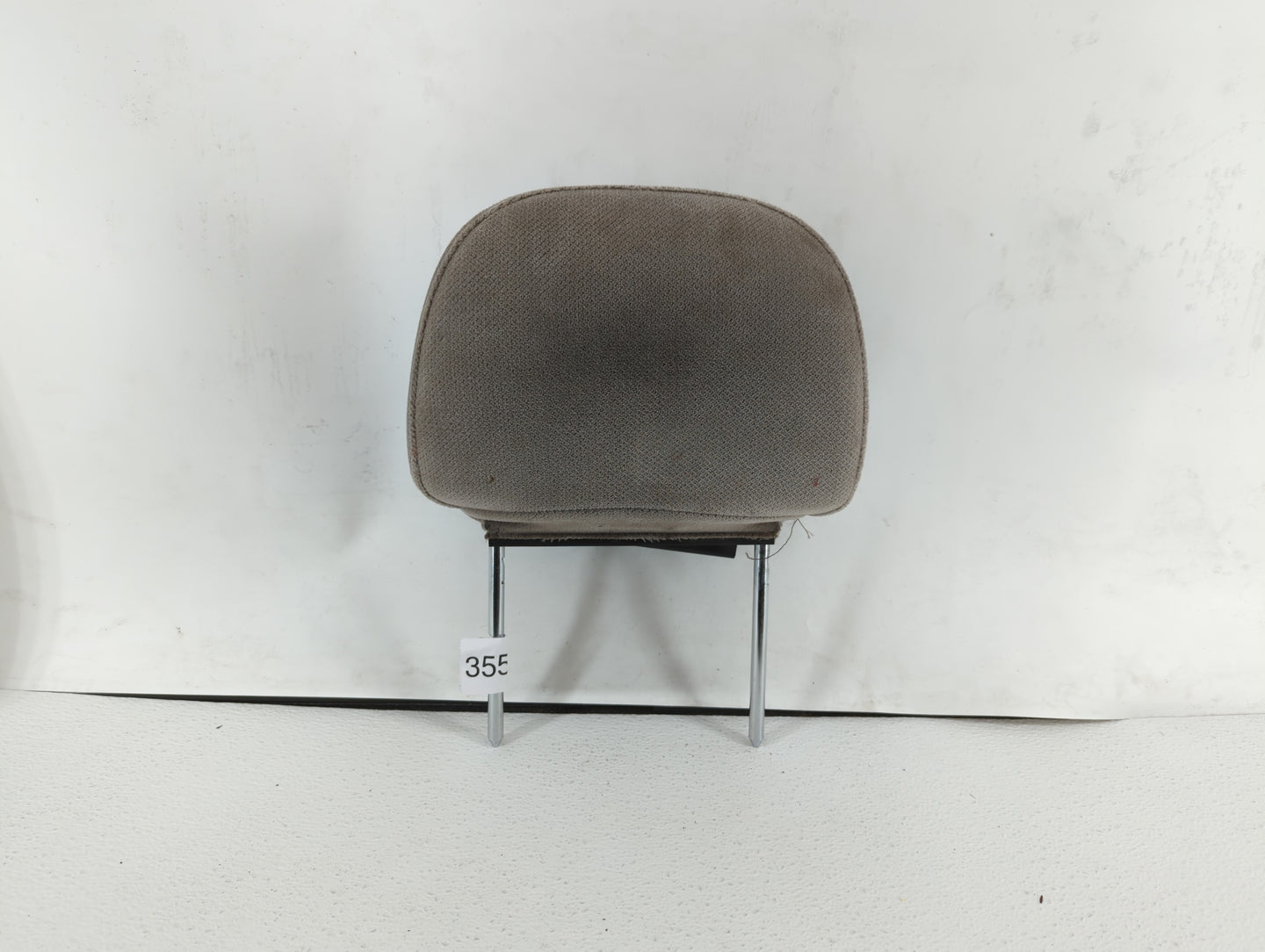 2006-2008 Chevrolet Impala Headrest Head Rest Front Driver Passenger Seat Fits Fits 2006 2007 2008 OEM Used Auto Parts - Oem