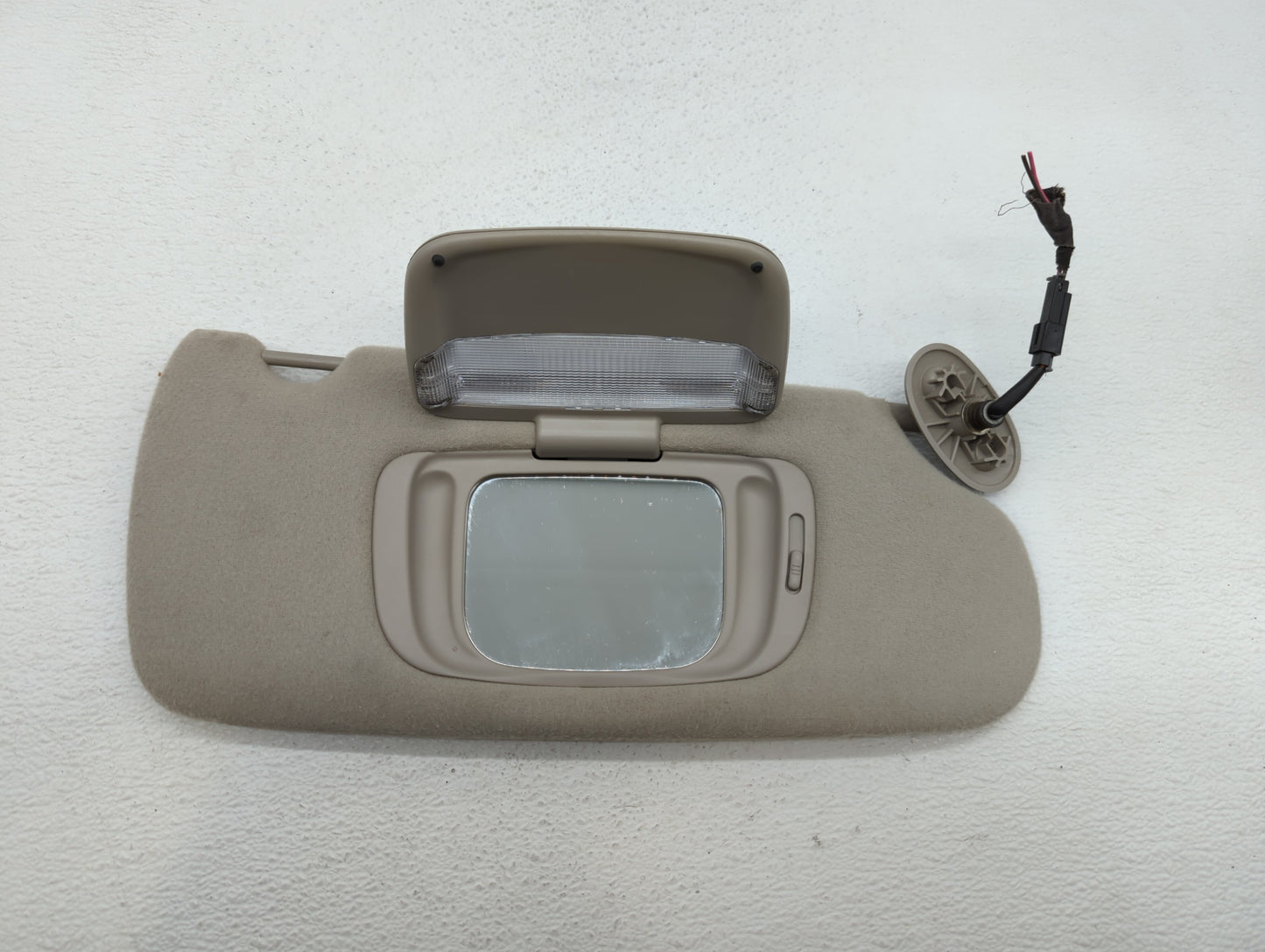 2006-2016 Chevrolet Impala Sun Visor Shade Replacement Passenger Right Mirror Fits OEM Used Auto Parts - Oemusedautoparts1.c