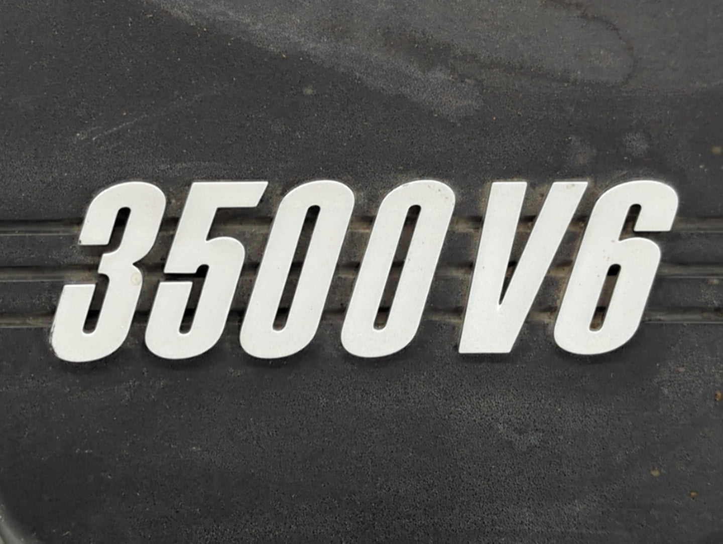 2006 Chevrolet Impala Engine Cover - Oemusedautoparts1.com