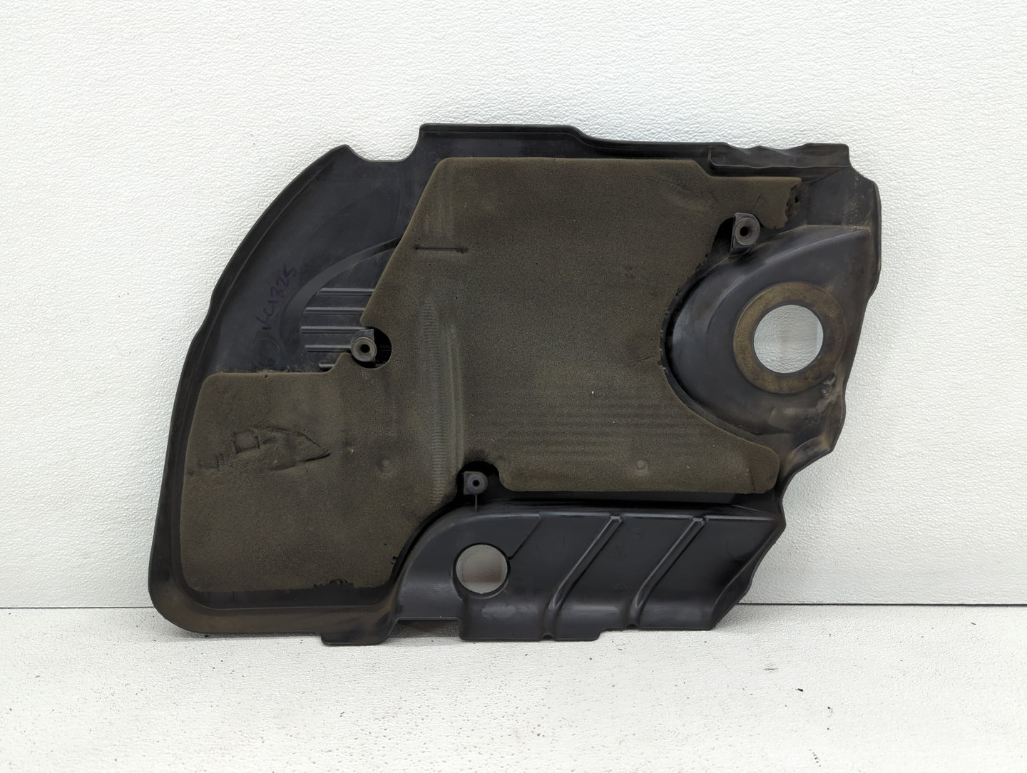 2006 Chevrolet Impala Engine Cover - Oemusedautoparts1.com