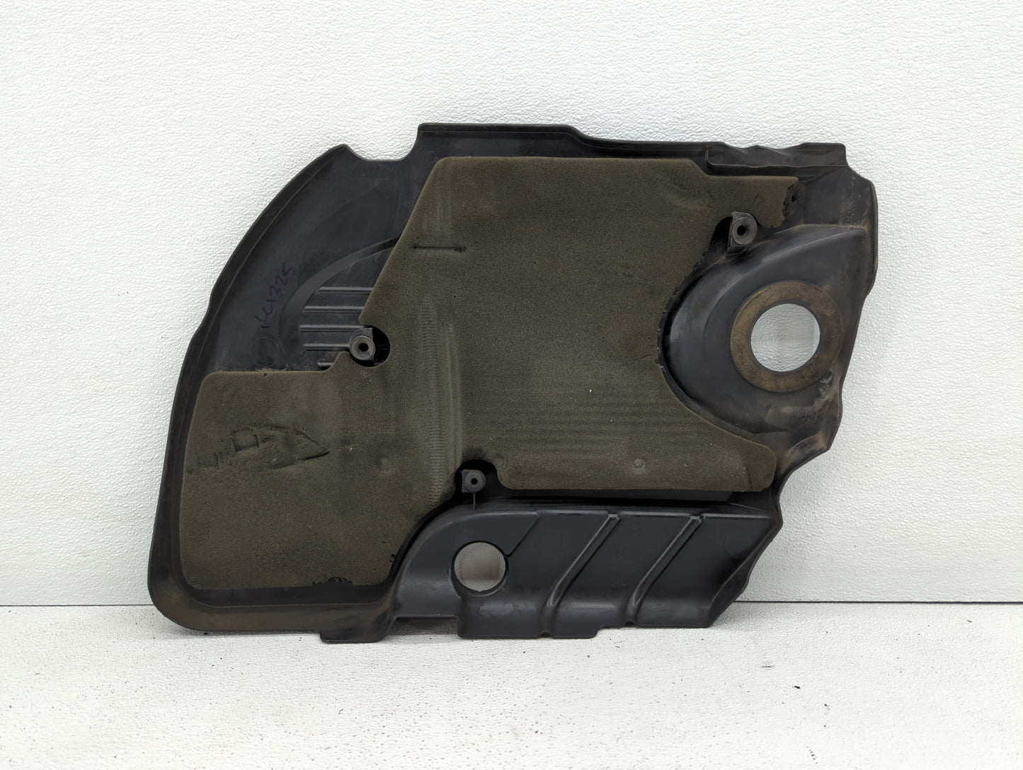 2006 Chevrolet Impala Engine Cover - Oemusedautoparts1.com
