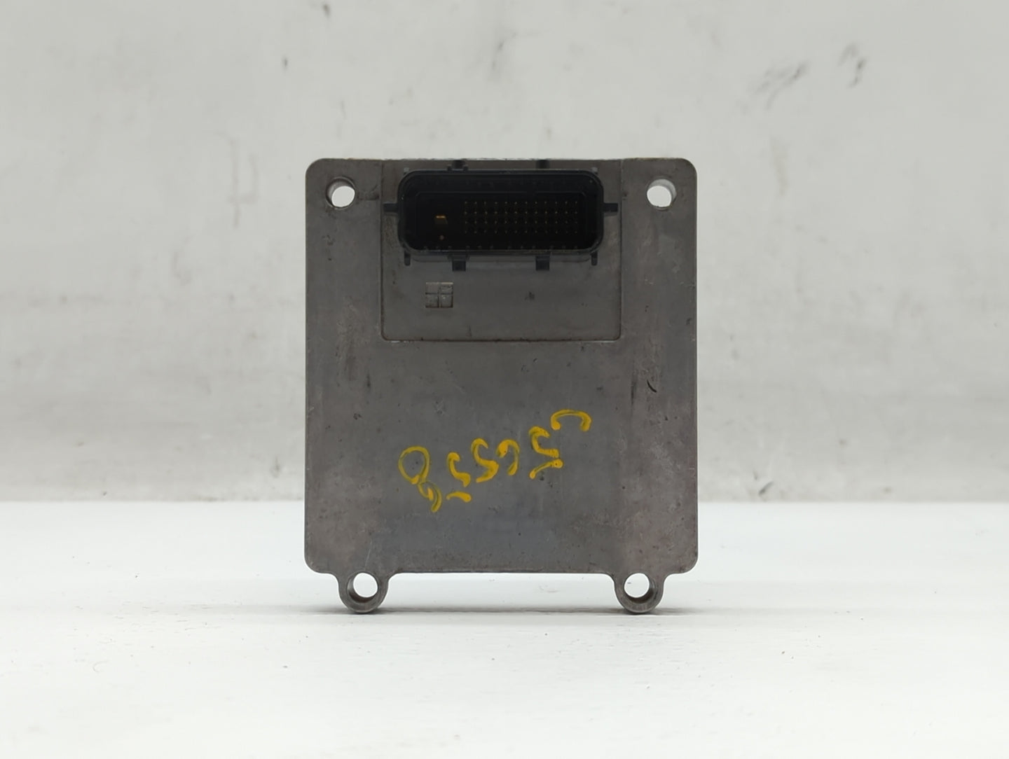 2006-2011 Chevrolet Impala Chassis Control Module Ccm Bcm Body Control - Oemusedautoparts1.com