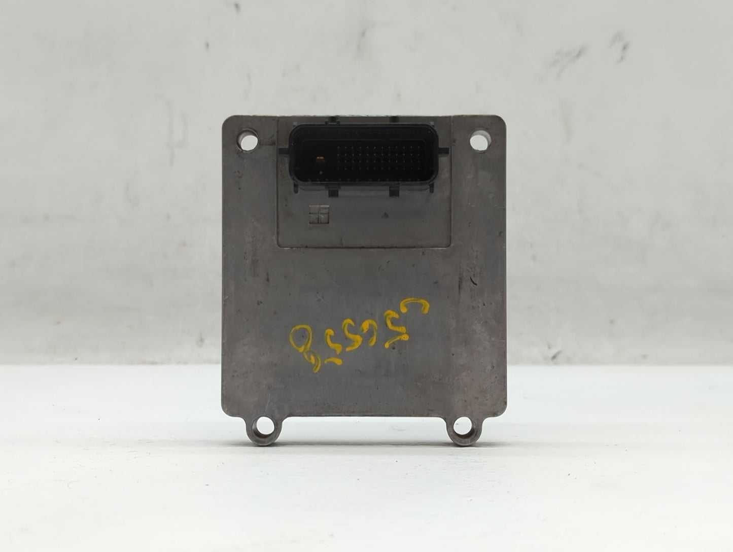 2006-2011 Chevrolet Impala Chassis Control Module Ccm Bcm Body Control - Oemusedautoparts1.com