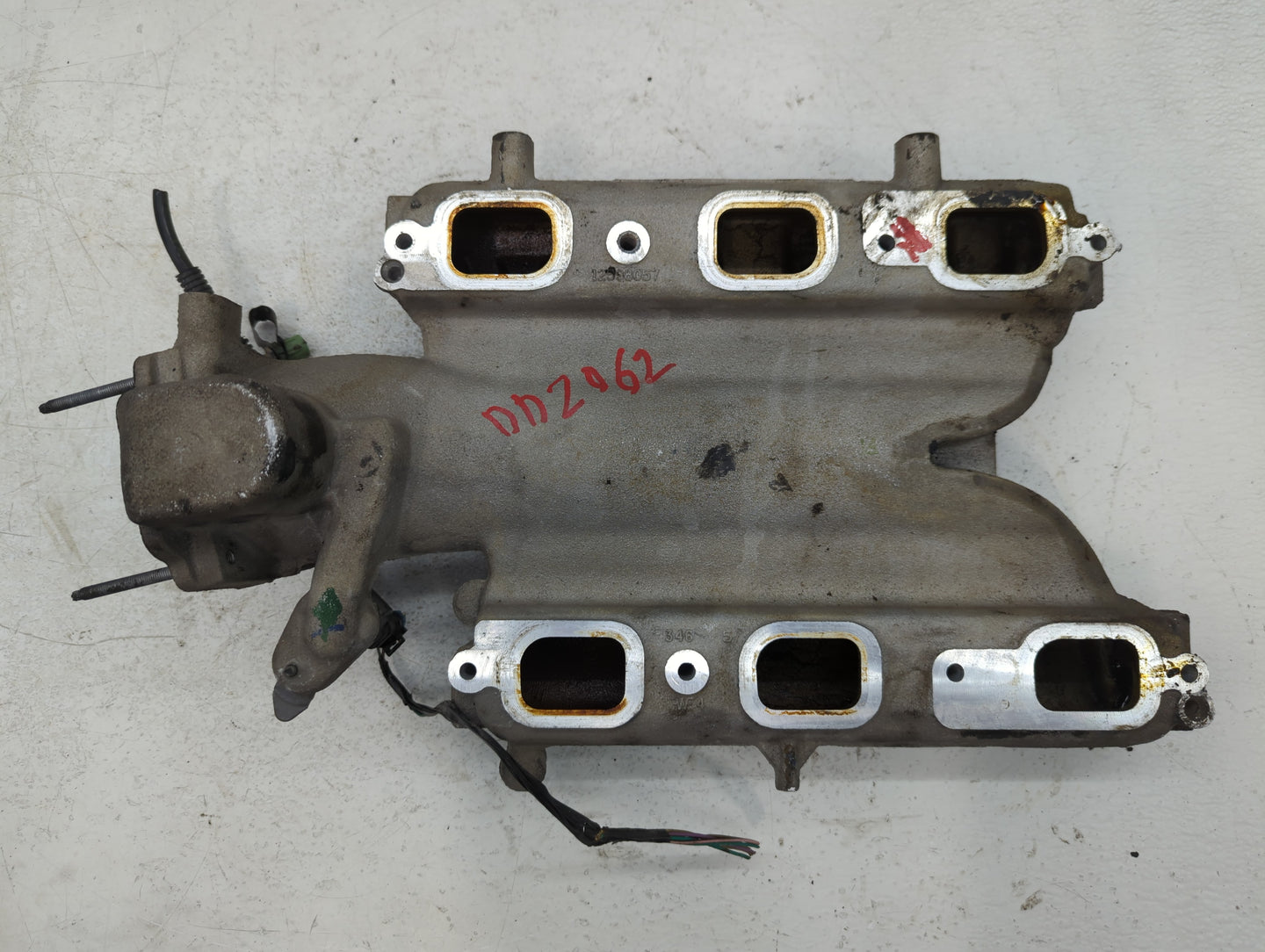2006-2007 Chevrolet Impala Air Intake Manifold P/N:12598057 Fits Fits 2006 2007 OEM Used Auto Parts - Oemusedautoparts1.com
