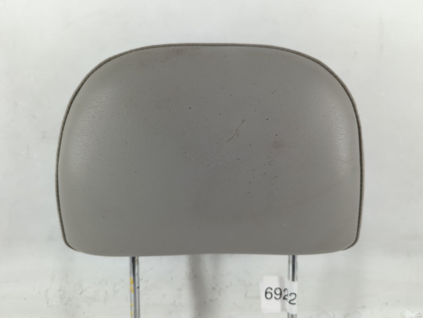 2006-2008 Chevrolet Impala Headrest Head Rest Front Driver Passenger Seat Fits Fits 2006 2007 2008 OEM Used Auto Parts - Oem